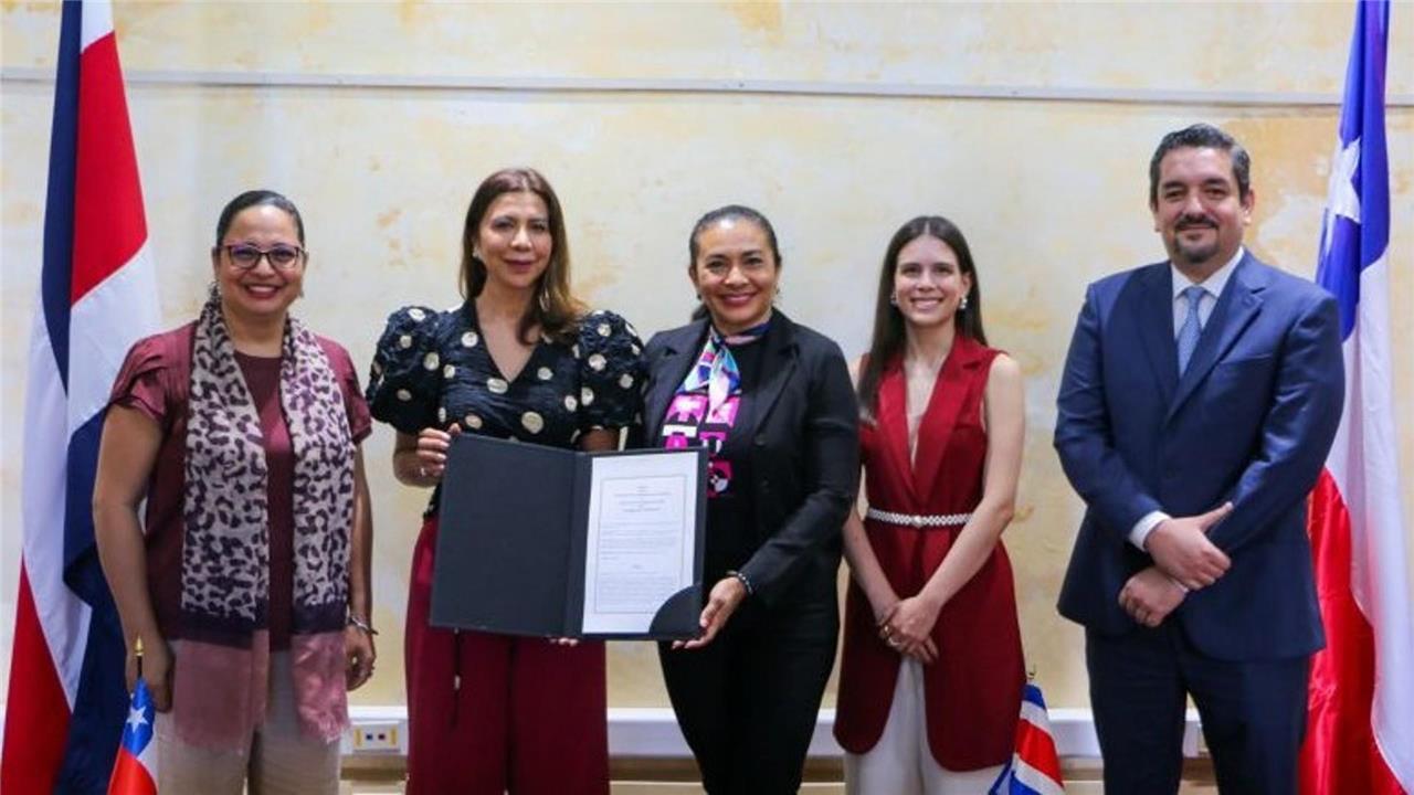 Costa Rica y Chile firman el primer acuerdo internacional de coproducción en el ámbito de la industria audiovisual